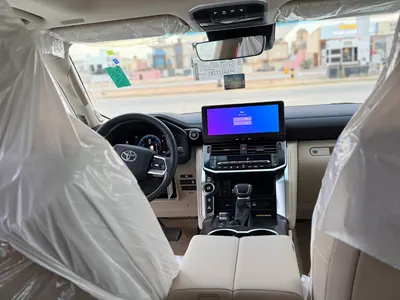 2025 تويوتا لاند كروزر جي اكس ار