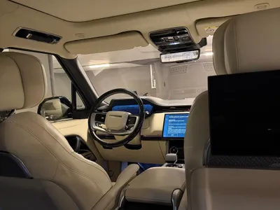 2023 لاند روفر رينج روفر فوج اوتوبيوغرافي