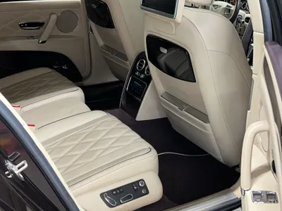 2016 بنتلي كونتيننتل فلاينج سبير