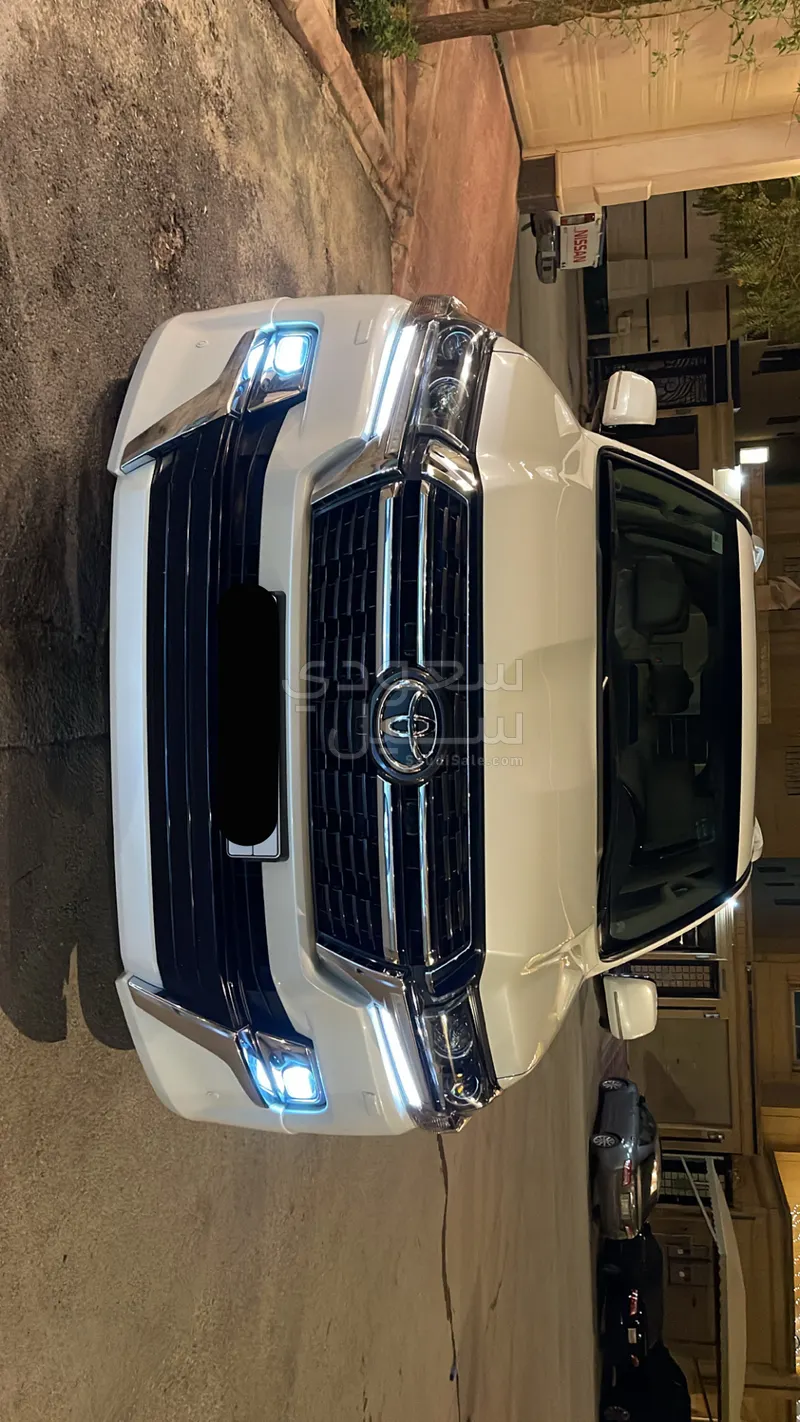 2021 تويوتا لاند كروزر جي اكس ار جراند تورينج