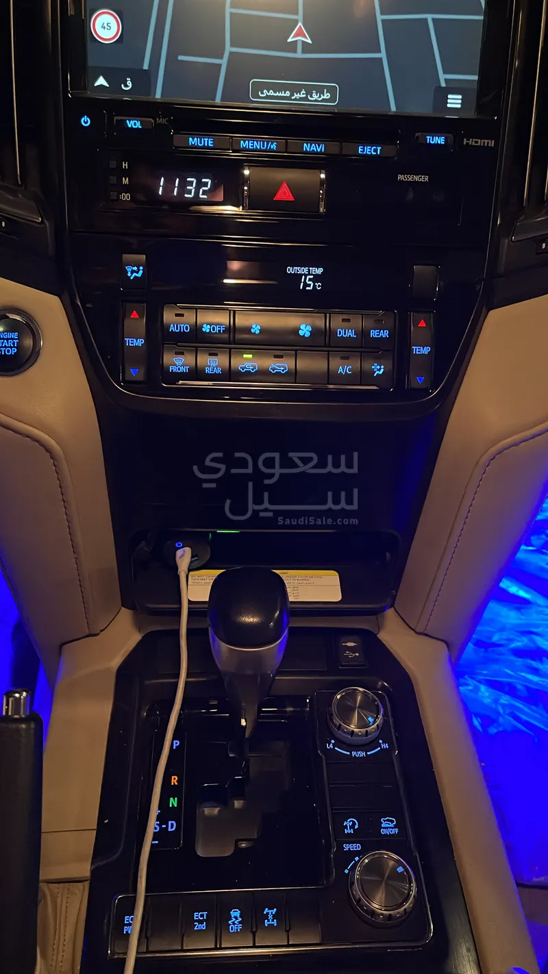 2021 تويوتا لاند كروزر جي اكس ار جراند تورينج