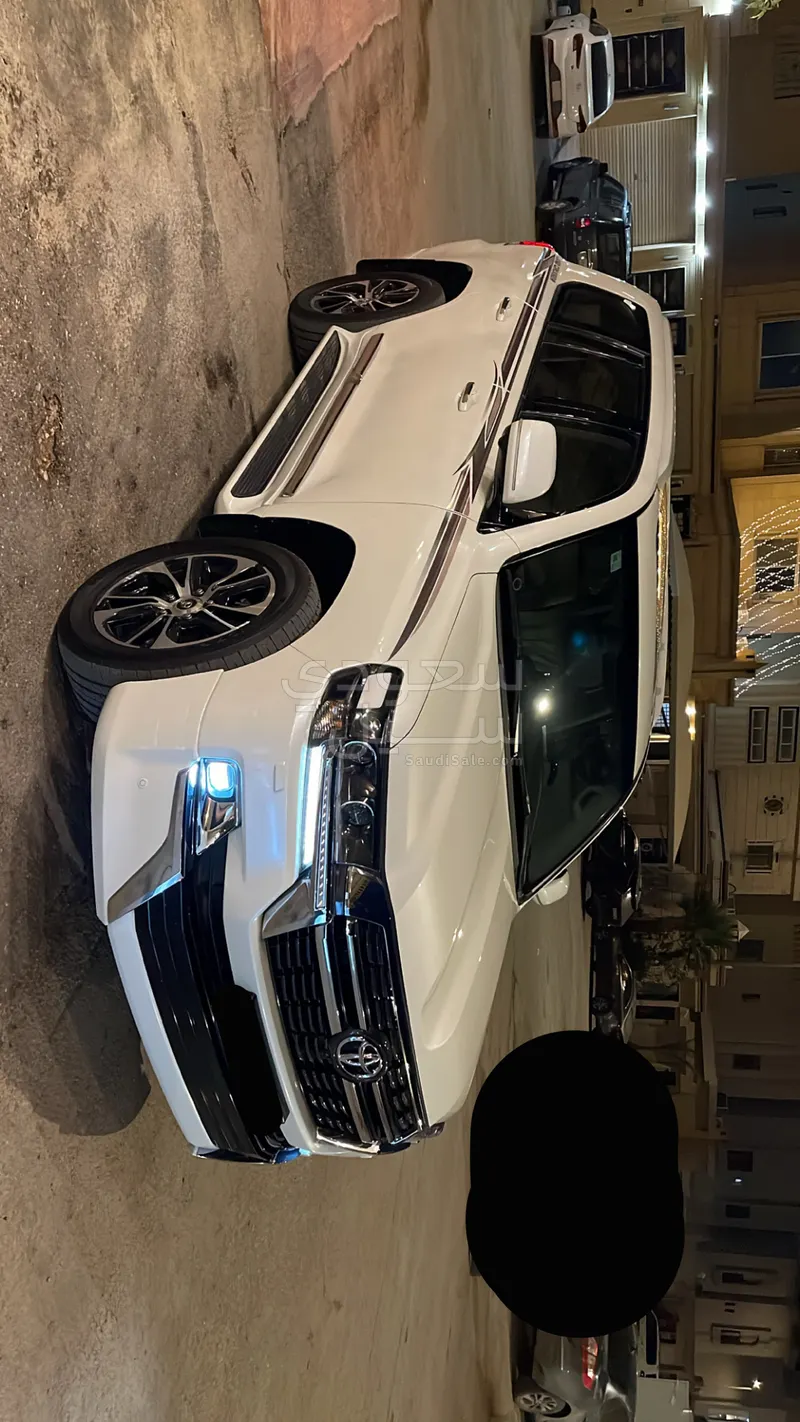 2021 تويوتا لاند كروزر جي اكس ار جراند تورينج