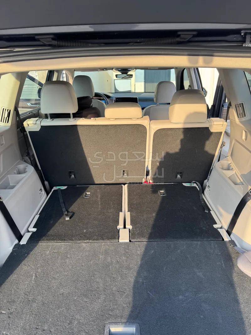 2024 فولكس واجن تيرامونت ار لاين