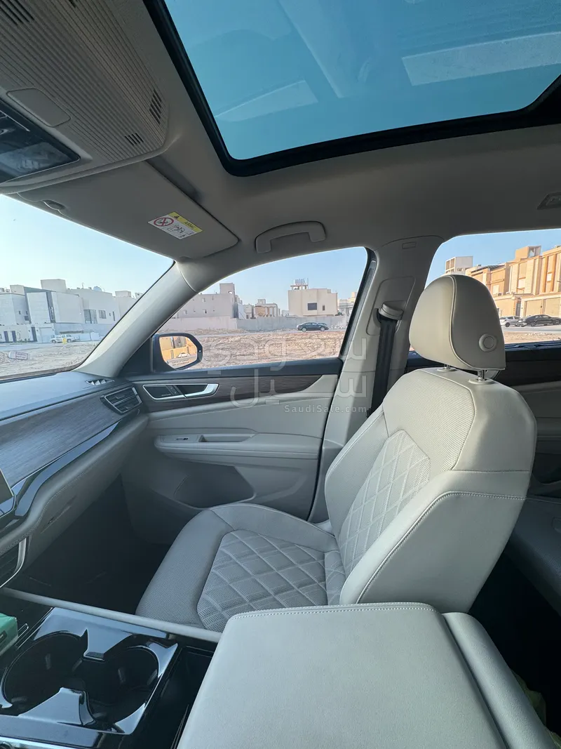 2024 فولكس واجن تيرامونت ار لاين