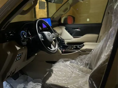 2025 تويوتا لاند كروزر جي اكس ار