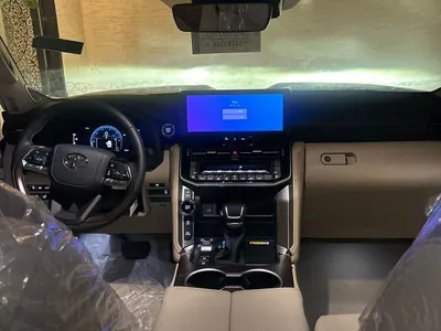 2025 تويوتا لاند كروزر جي اكس ار