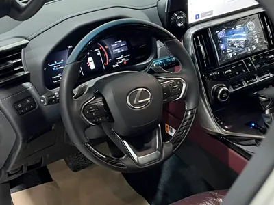 2026 لكزس إل إكس 600