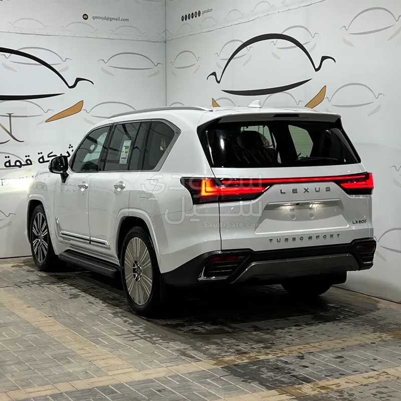 2026 لكزس إل إكس 600