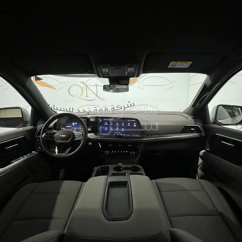 2025 Chevrolet Tahoe LS