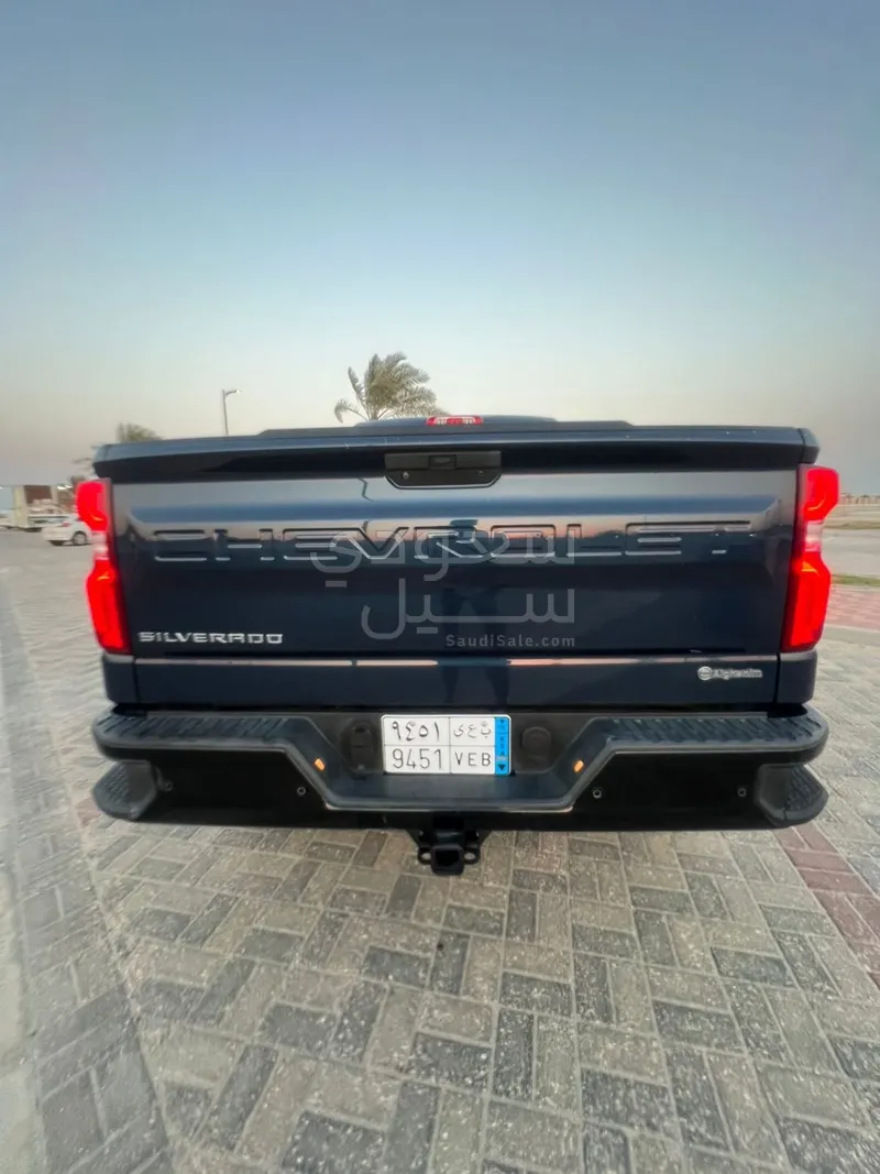 2020 شفروليه سلفرادو تريل بوس