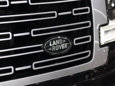 2024 لاند روفر رينج روفر اوتوبيوغرافي