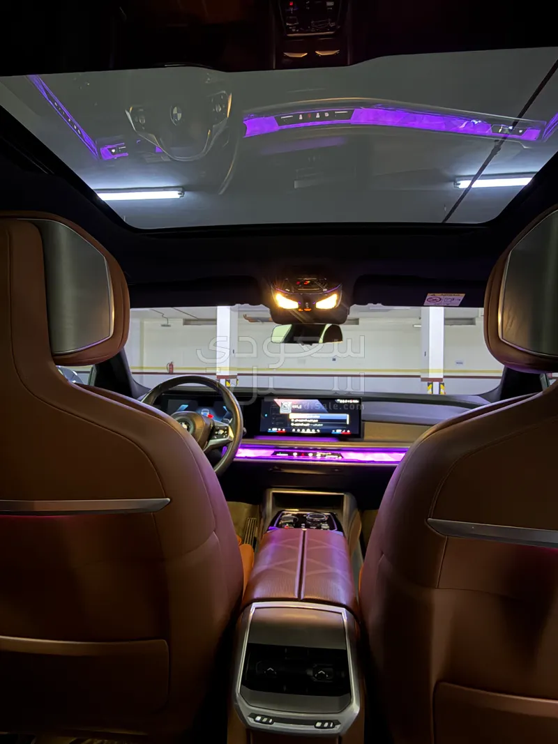 2023 بي ام دبليو الفئة السابعة 735 إل أي