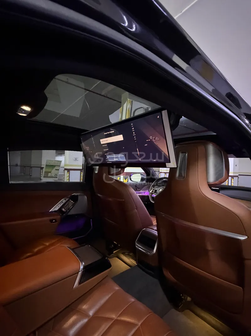 2023 بي ام دبليو الفئة السابعة 735 إل أي