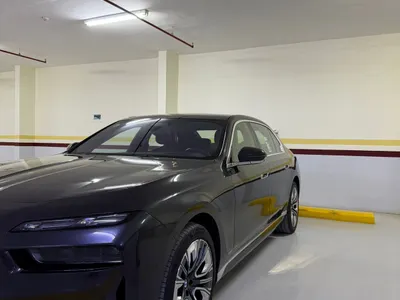 2023 بي ام دبليو الفئة السابعة 735 إل أي