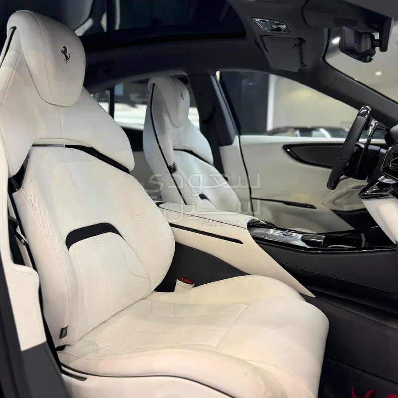 2025 فيراري بوروسانجوي