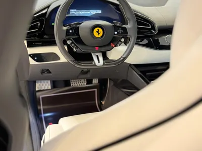 2025 فيراري بوروسانجوي