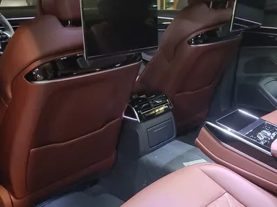 2023 اودي اي 8 ال النسخة السعودية