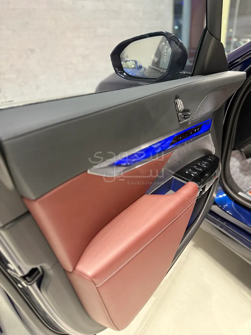 2023 بي ام دبليو الفئة السابعة 740أي