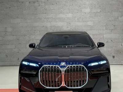 2023 بي ام دبليو الفئة السابعة 740أي