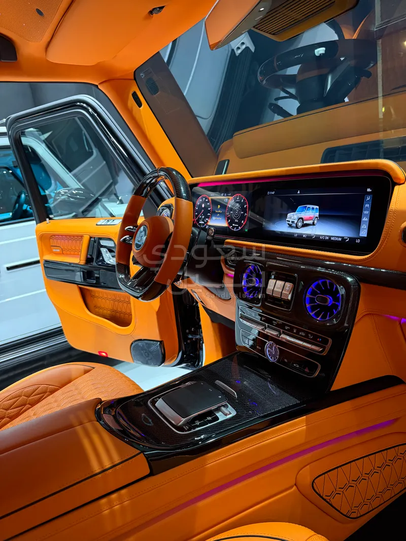 2023 مرسيدس - بنز جي برابوس 900