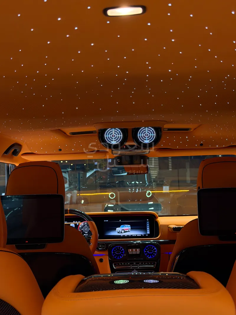 2023 مرسيدس - بنز جي برابوس 900