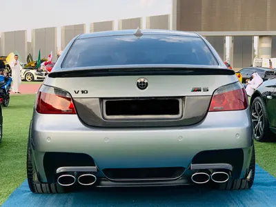2006 بي ام دبليو الفئة ام إم 5