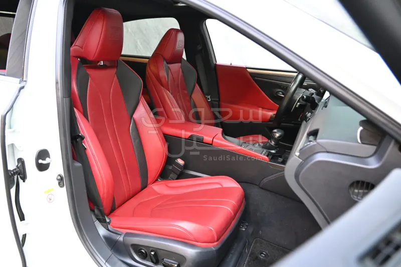 2019 لكزس إي إس 350 اف سبورت