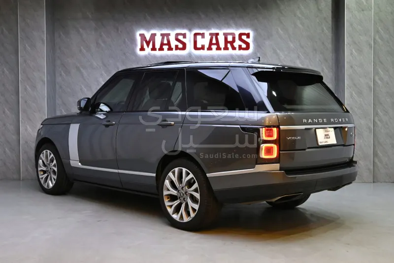 2018 لاند روفر رينج روفر فوج اس اي
