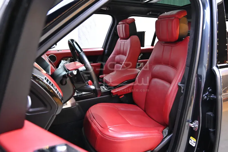 2021 لاند روفر رينج روفر فوج سوبر تشارج