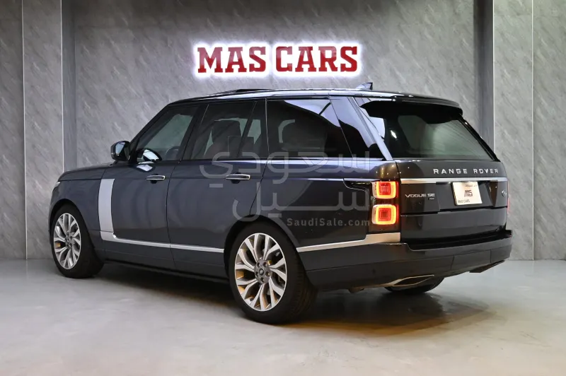 2021 لاند روفر رينج روفر فوج سوبر تشارج