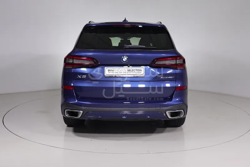 2022 بي ام دبليو الفئة اكس 5 إم كت