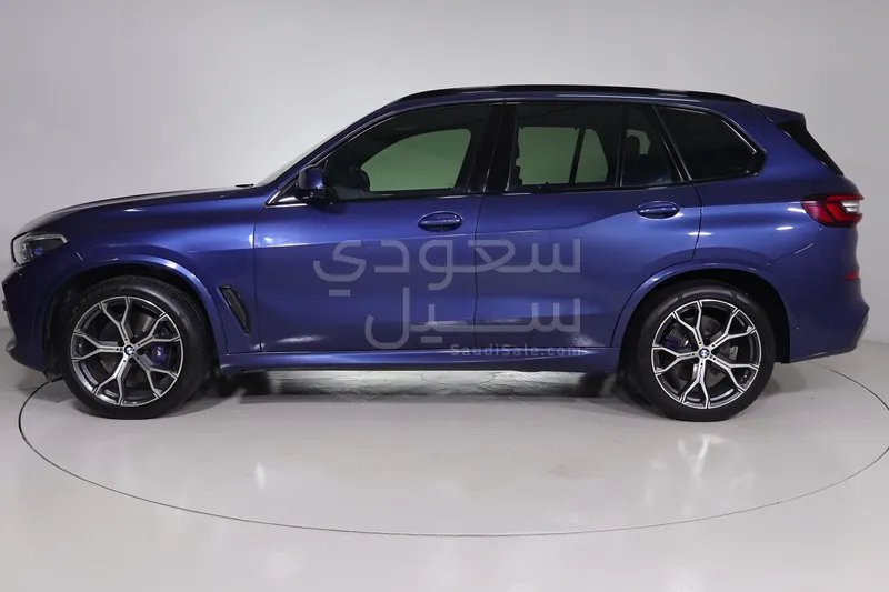 2022 بي ام دبليو الفئة اكس 5 إم كت