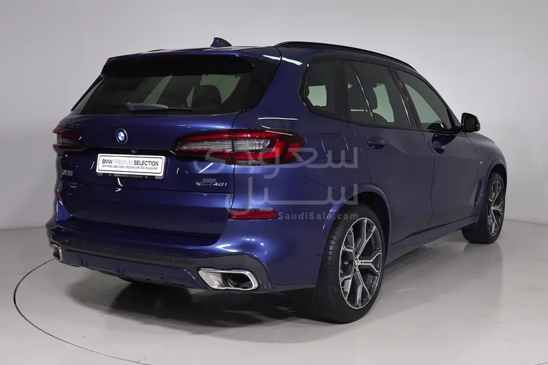 2022 بي ام دبليو الفئة اكس 5 إم كت