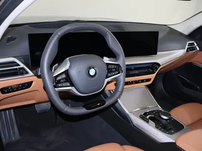 2025 بي ام دبليو الفئة الثالثة 318 أي