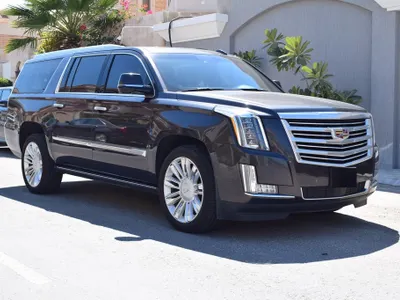 2018 كاديلاك اسكاليد بلاتينيوم