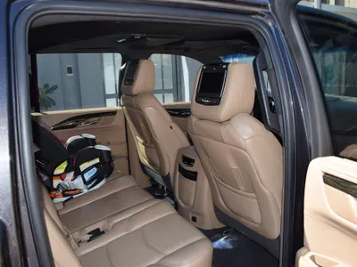 2018 كاديلاك اسكاليد بلاتينيوم