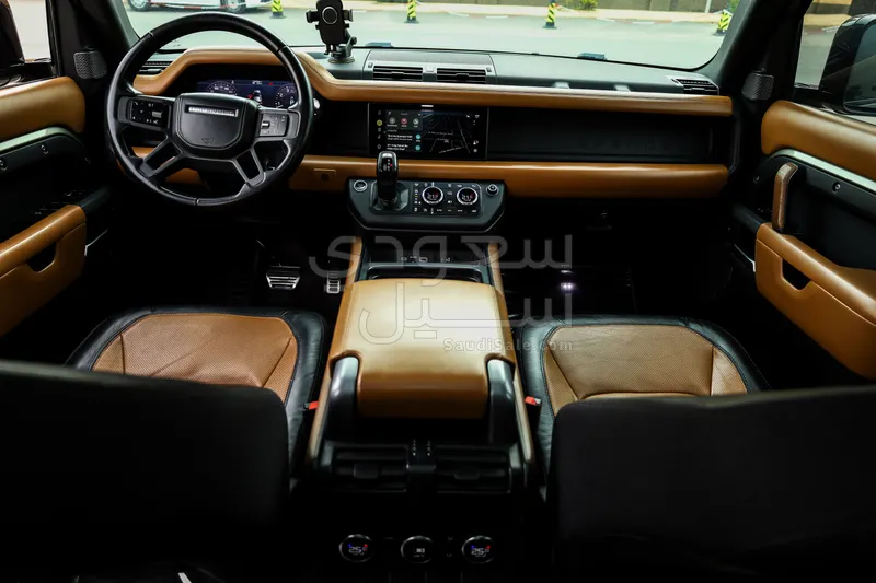 2020 لاند روفر ديفيندر اتش اس اي