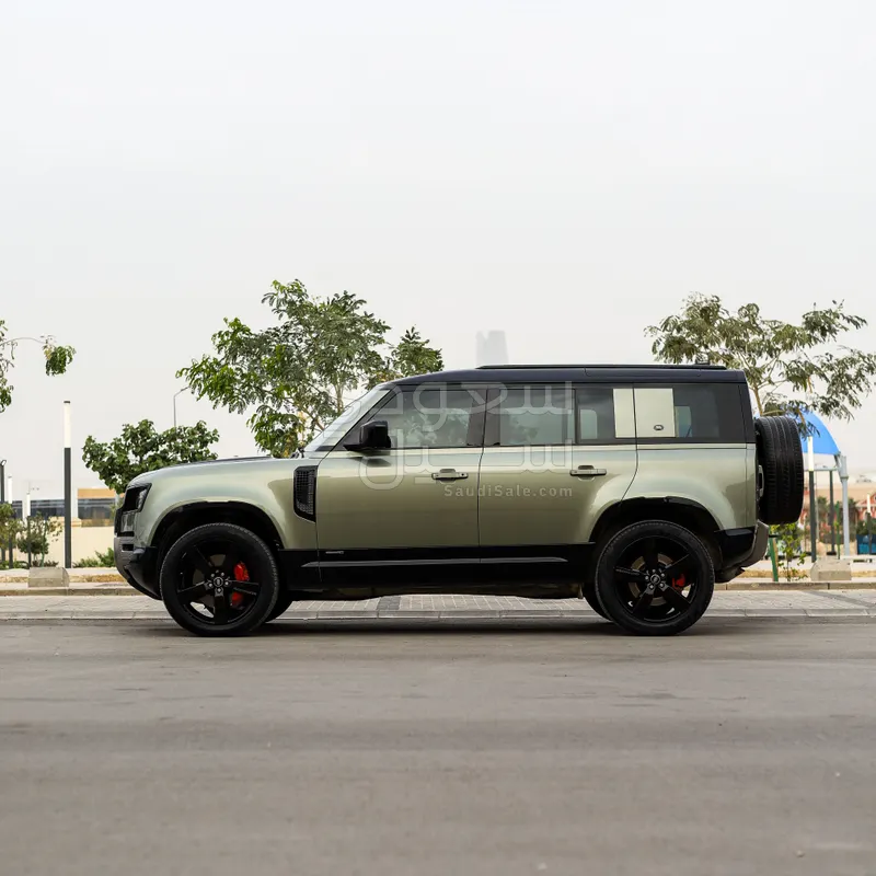 2020 لاند روفر ديفيندر اتش اس اي