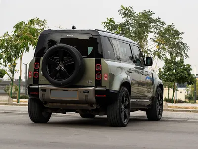 2020 لاند روفر ديفيندر اتش اس اي