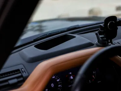 2020 لاند روفر ديفيندر اتش اس اي