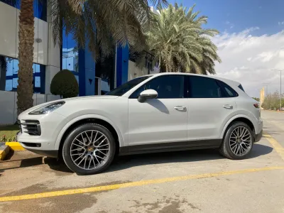 2021 بورش كايين اس