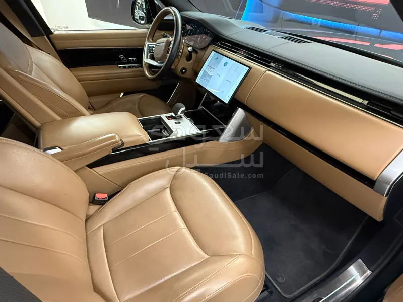 2025 لاند روفر رينج روفر اتش اس اي