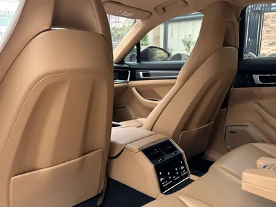 2022 بورش بانميرا بلاتنيوم اديشن