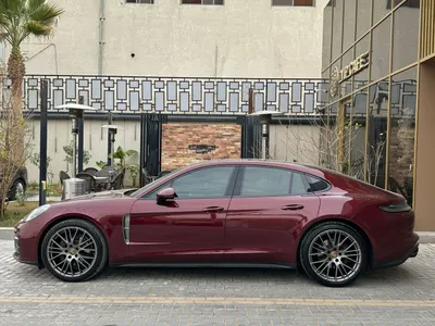 2022 بورش بانميرا بلاتنيوم اديشن