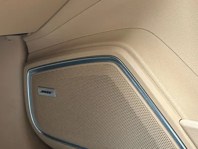 2022 بورش بانميرا بلاتنيوم اديشن