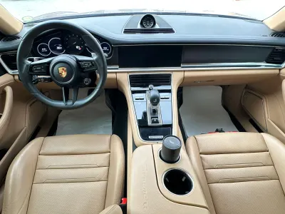 2022 بورش بانميرا بلاتنيوم اديشن