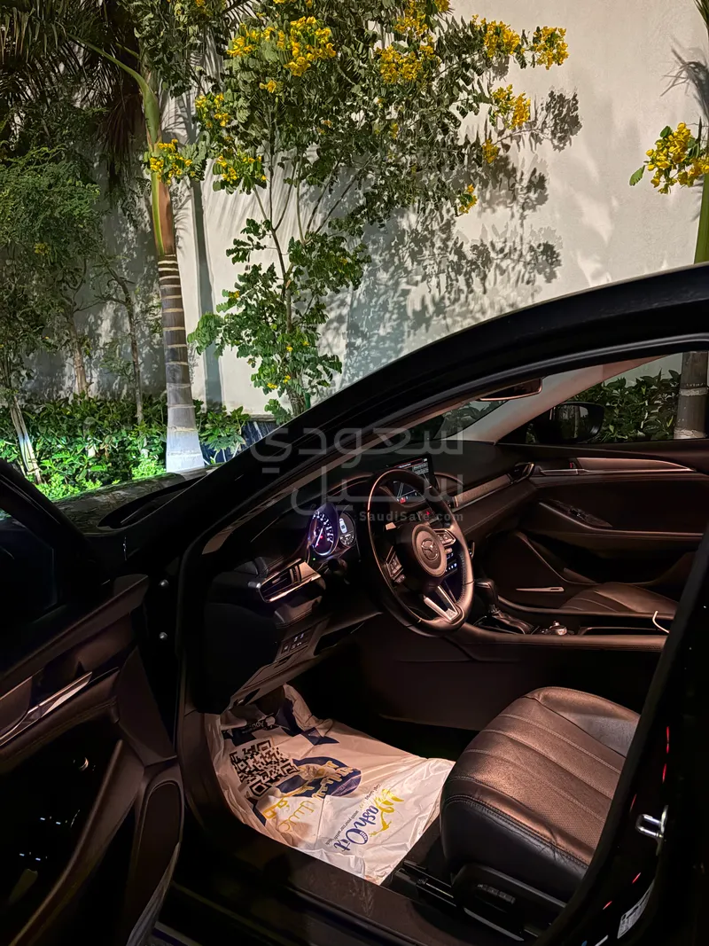 2024 مازدا مازدا 6