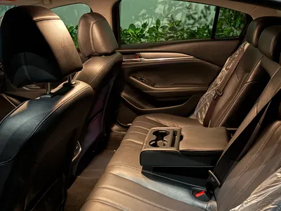 2024 مازدا مازدا 6