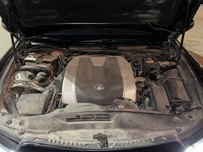 2024 لكزس آي إس 350 إف