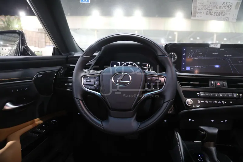 2025 لكزس إي إس 350 دي دي